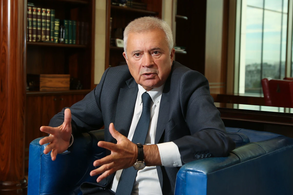 Vahid Ələkbərov LUKOYLun rəhbərliyindən çıxdı