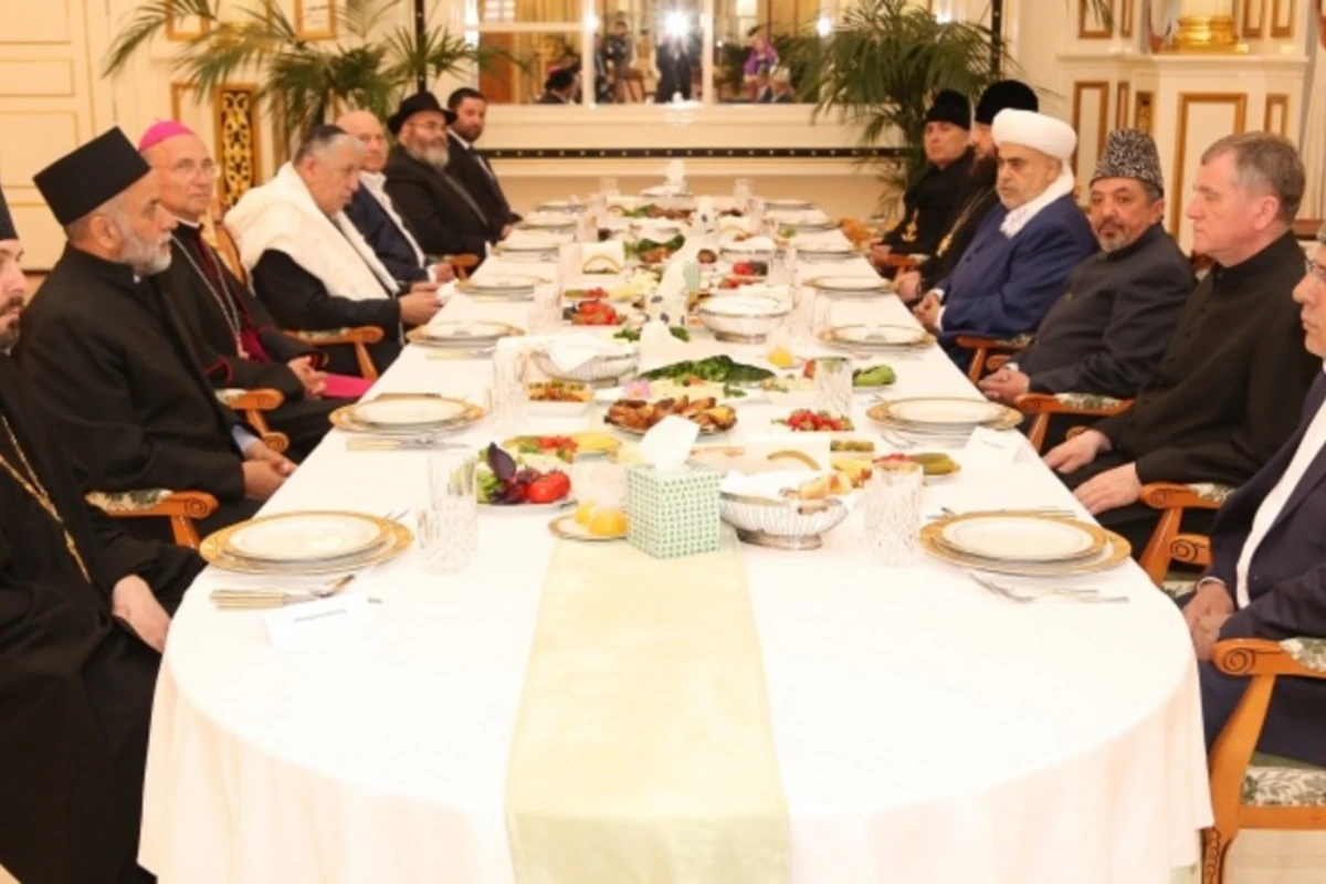 QMİ sədri “Qurani-Kərim”in yandırılmasına cəhddən danışıb - FOTO