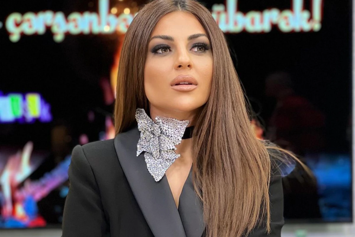 Gülay Zeynallı: Tonla kəsdiyim çörəyi məhv edə bilərəm - VİDEO Gülay Zeynallı: Tonla kəsdiyim çörəyi məhv edə bilərəm - VİDEO