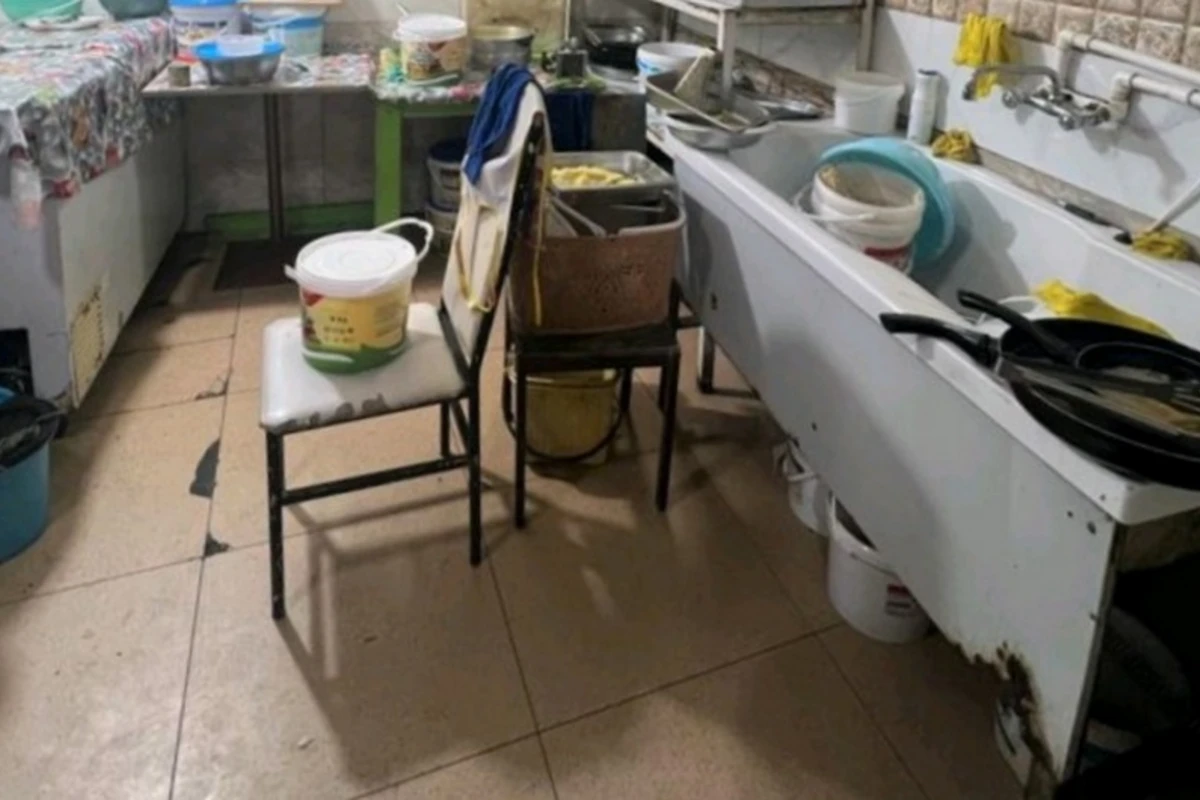 Osmanlı restoranında nöqsanlar aşkarlanıb - FOTO