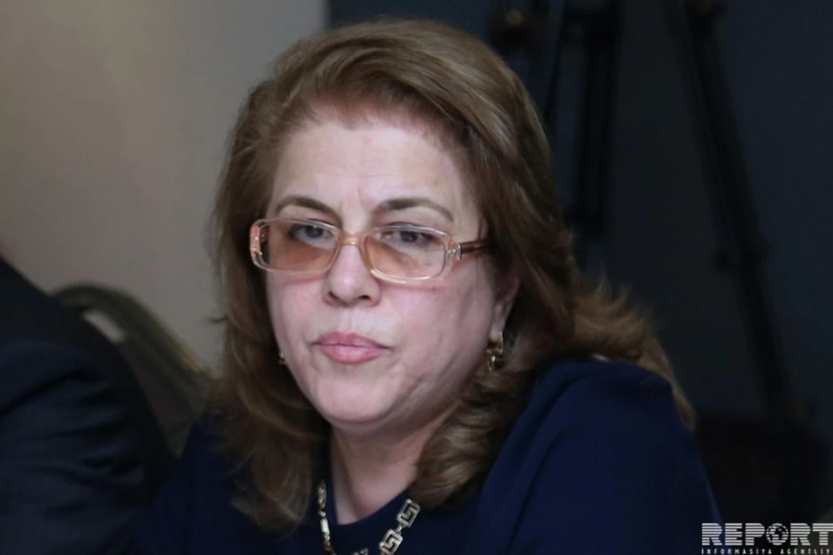 Həqiqət Qədirova institut direktoru vəzifəsindən azad edilib