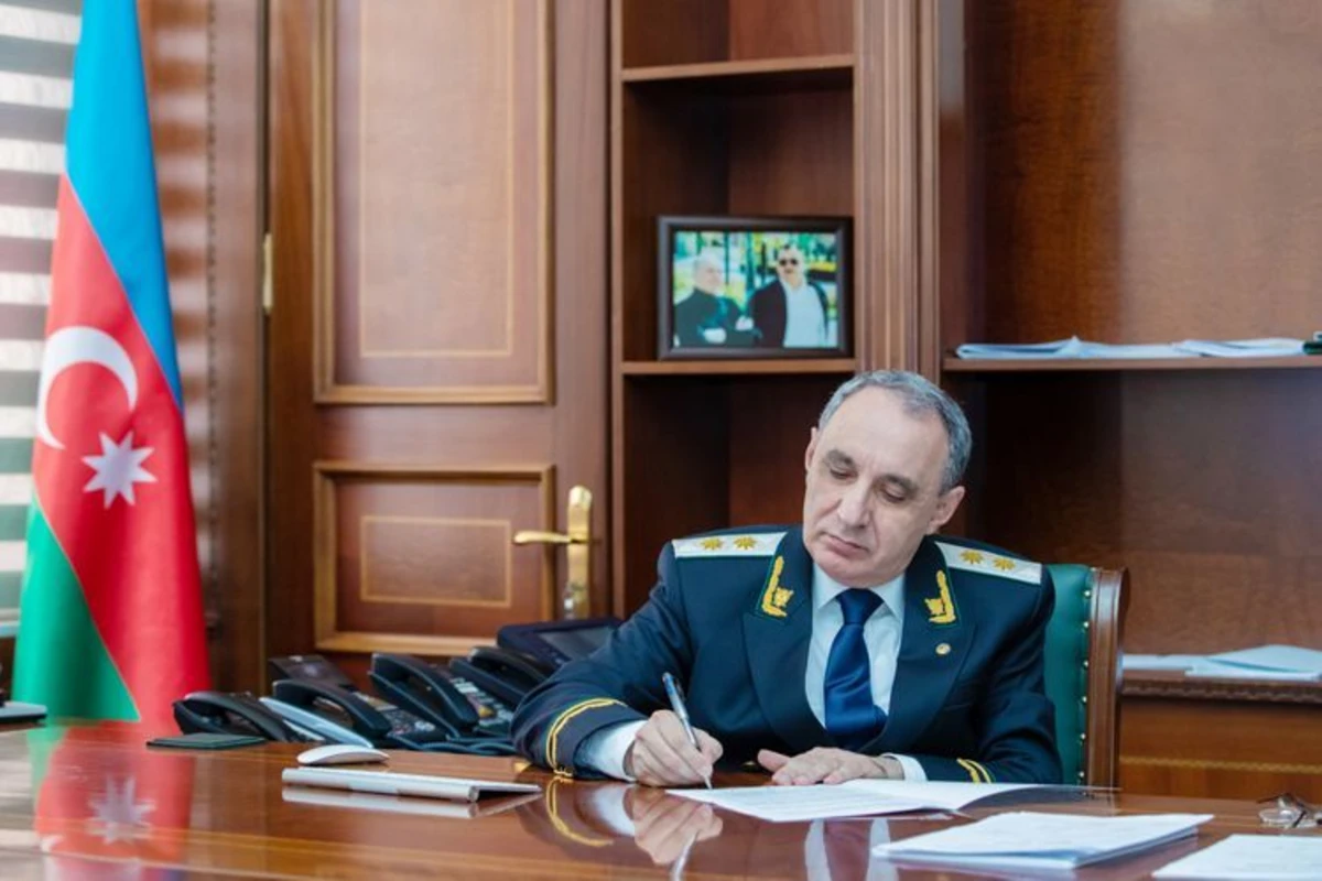 Kamran Əliyevdən ƏMR: Bakıya yeni prokuror təyin edildi, iki şöbənin rəisi dəyişdi