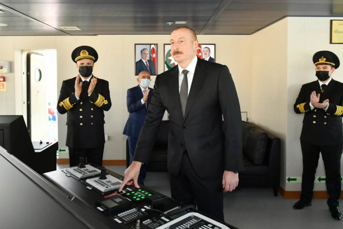 Prezident “Zərifə Əliyeva” gəmi-bərəsinin istismara verilməsi mərasimində iştirak edib - FOTO - YENİLƏNİB