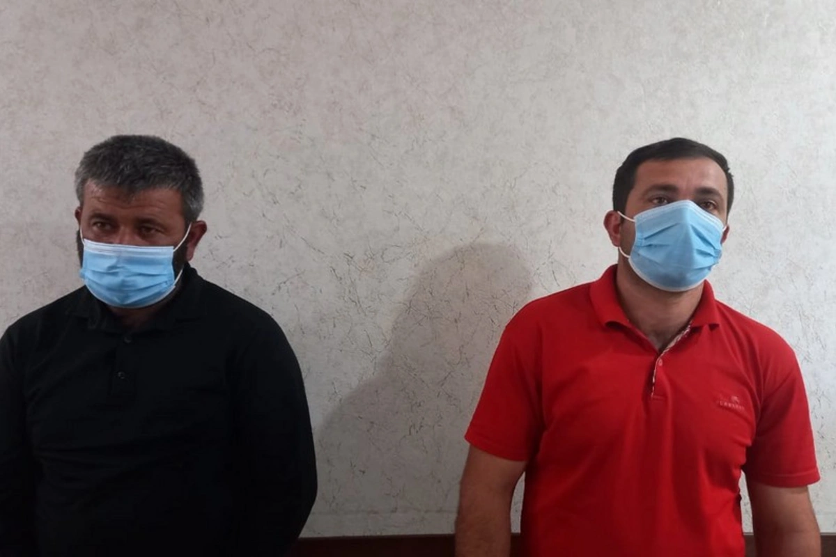Polis əməliyyat keçirdi, qardaşlar saxlanıldı - FOTO