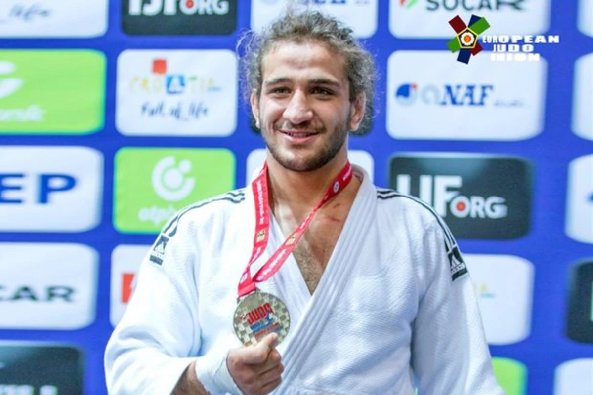 Hidayət Heydərov ikiqat Avropa çempionu oldu