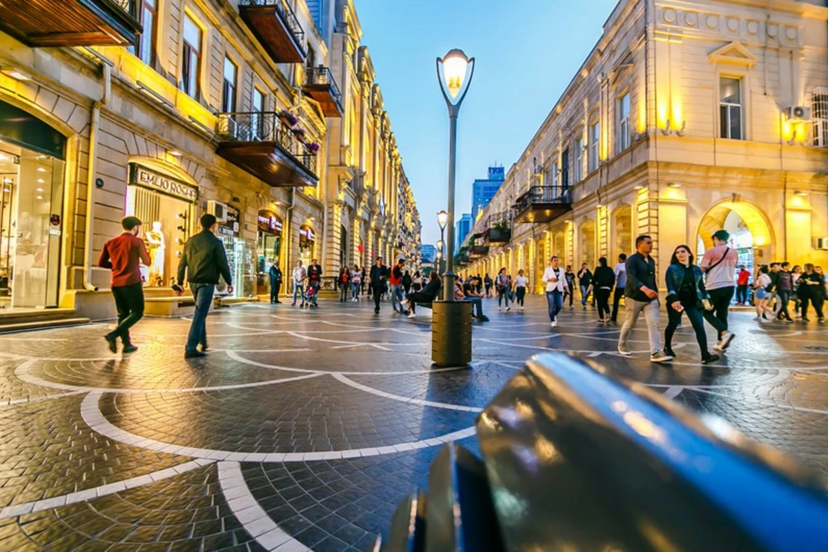 Azərbaycana gələn Rusiya vətəndaşlarının sayı təxminən 3 dəfə artıb