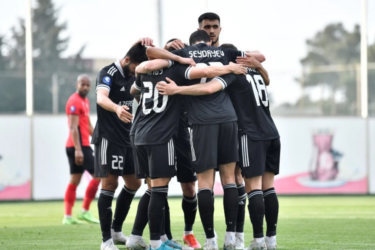 Qarabağ Neftçiyə çatdı