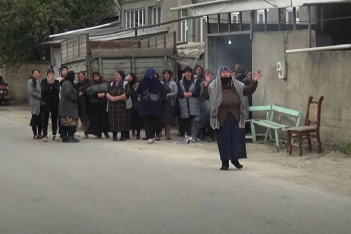 Bayram günü atasının içki içməsinə etiraz edən oğul öldürüldü - TƏFƏRRÜAT - VİDEO