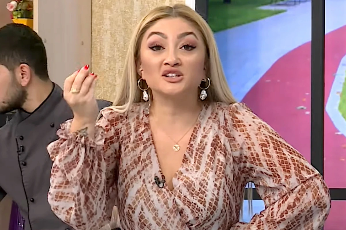 Əhməd Cavadla bağlı sualına görə tənqid olunan Zümrüd: “Təki reklamımız getsin” - FOTO/VİDEO