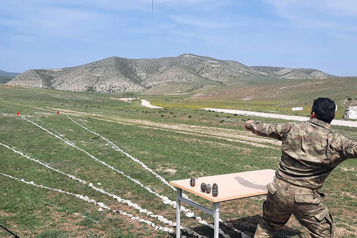 Hərbi qulluqçular arasında yarışlar keçirilib - FOTO/VİDEO