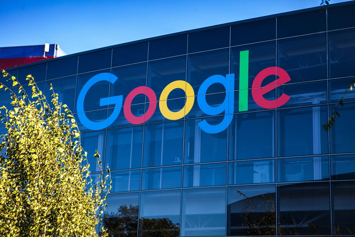 Google заблокировал скачивание и обновление платных приложений в России
