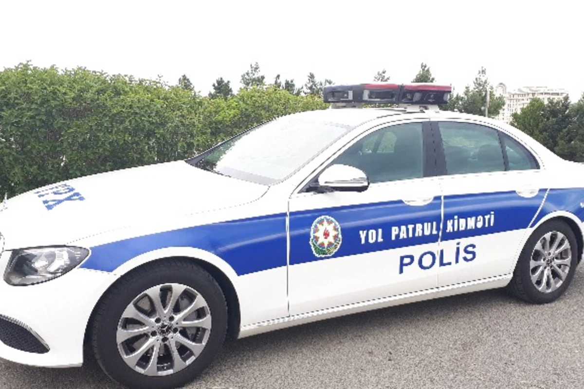 Bakıda yol polisindən təhlükəli manevrlər - VİDEO