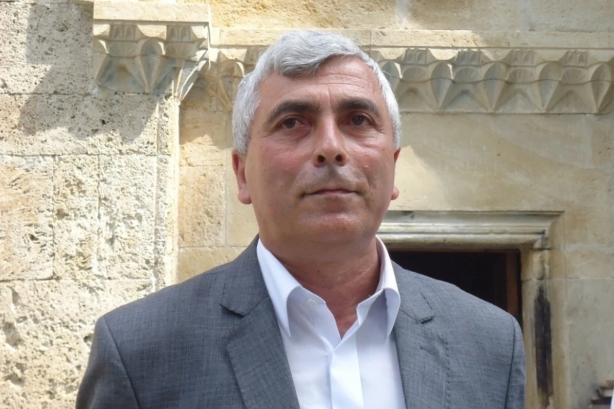 Robert Mobili: “Xudavəng” alban məbədlərinin mirvarisidir”