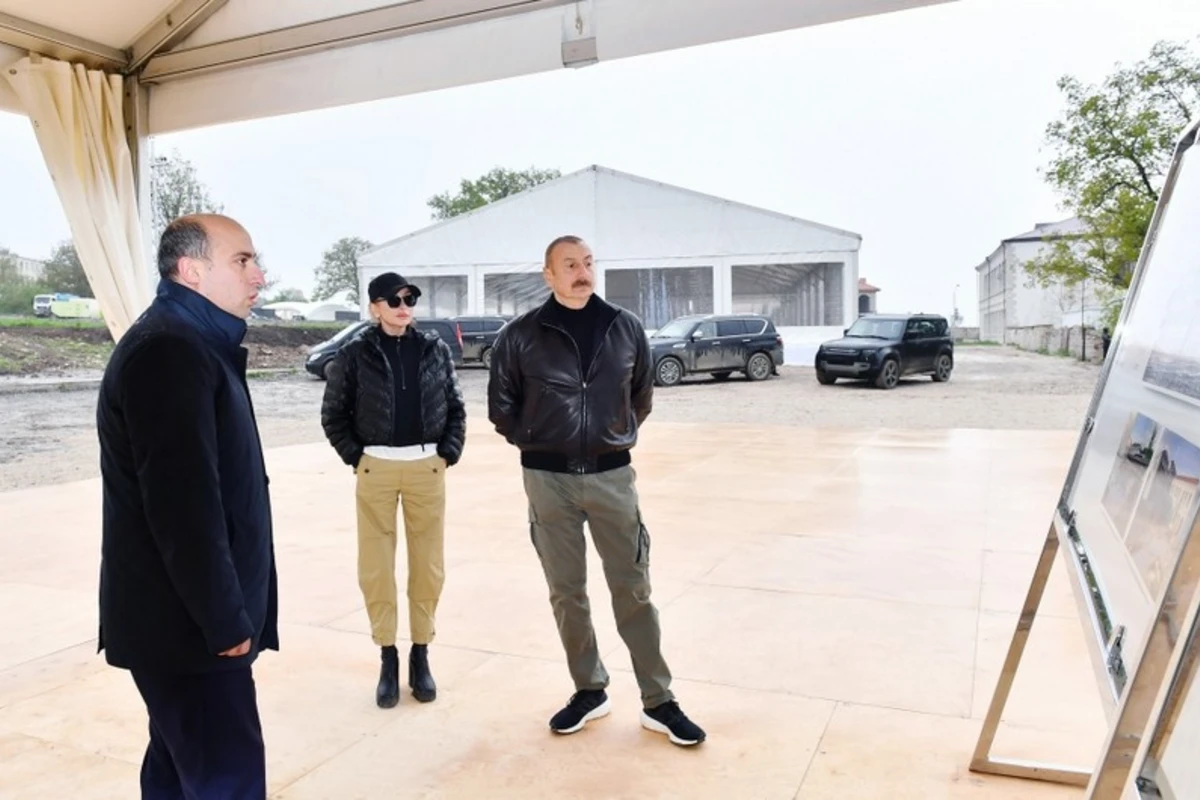 Prezident və xanımı Şuşa Realnı Məktəbində həyata keçiriləcək təmir-bərpa işləri ilə tanış olublar - FOTO