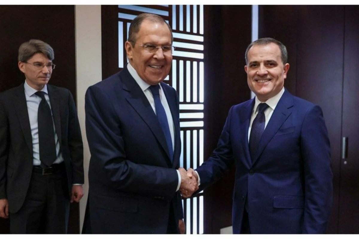 Azərbaycan və Rusiya XİN başçıları görüşüblər - FOTO - YENİLƏNİB
