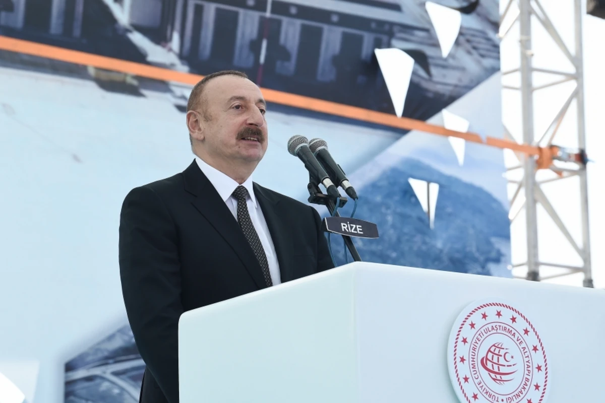 Azərbaycan Prezidenti: “Biz həm dostuq, həm qardaşıq, həm də artıq rəsmən müttəfiqik” Azərbaycan Prezidenti: “Biz həm dostuq, həm qardaşıq, həm də artıq rəsmən müttəfiqik”
