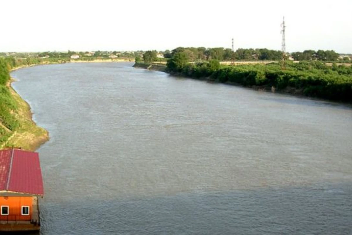 Kürdə suyun səviyyəsi artmaqda davam edir