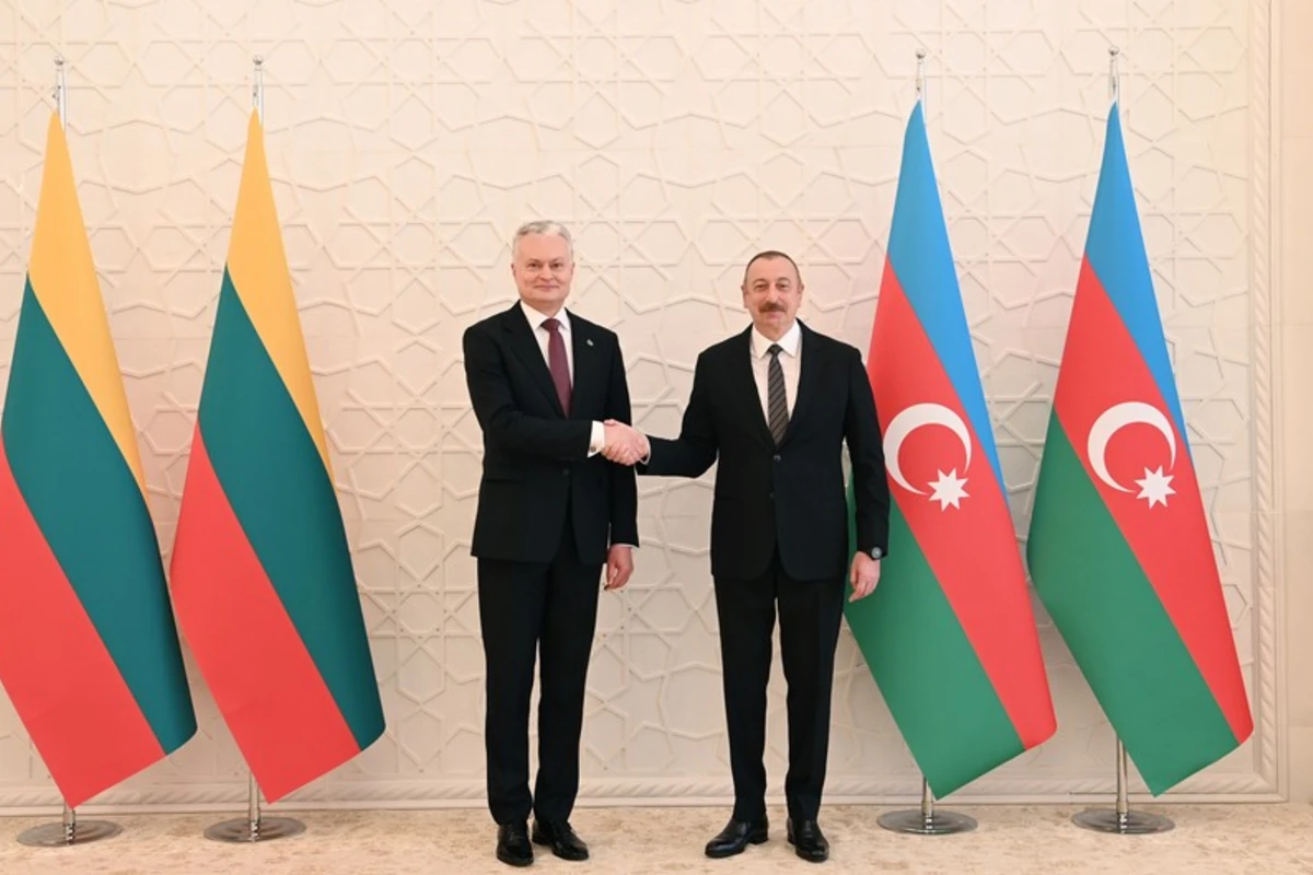 Azərbaycan və Litva prezidentləri mətbuata bəyanatlarla çıxış ediblər