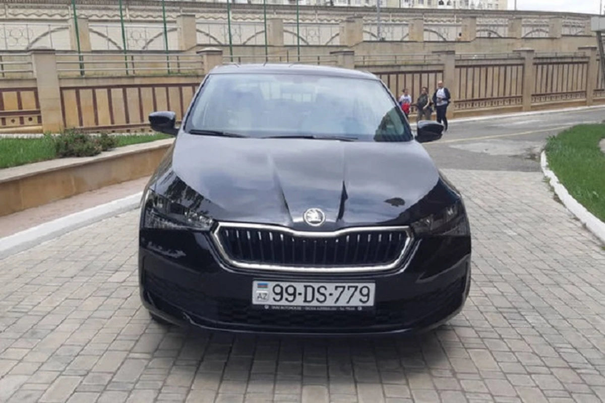Азербайджанскому чемпиону мира подарят автомобиль - ФОТО
