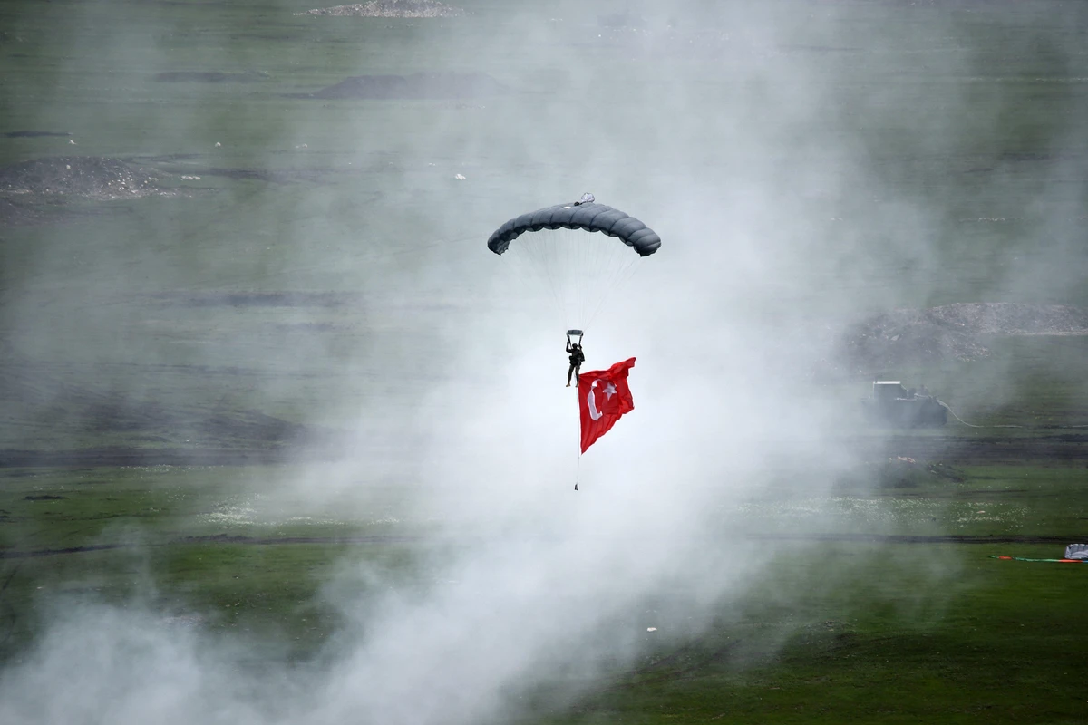Türkiyə və Azərbaycan Silahlı Qüvvələri birgə təlimə başlayıb - FOTO Türkiyə və Azərbaycan Silahlı Qüvvələri birgə təlimə başlayıb - FOTO