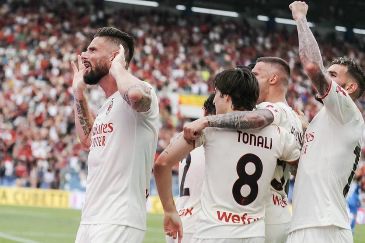 “Milan” 11 ildən sonra futbol üzrə İtaliya çempionu oldu