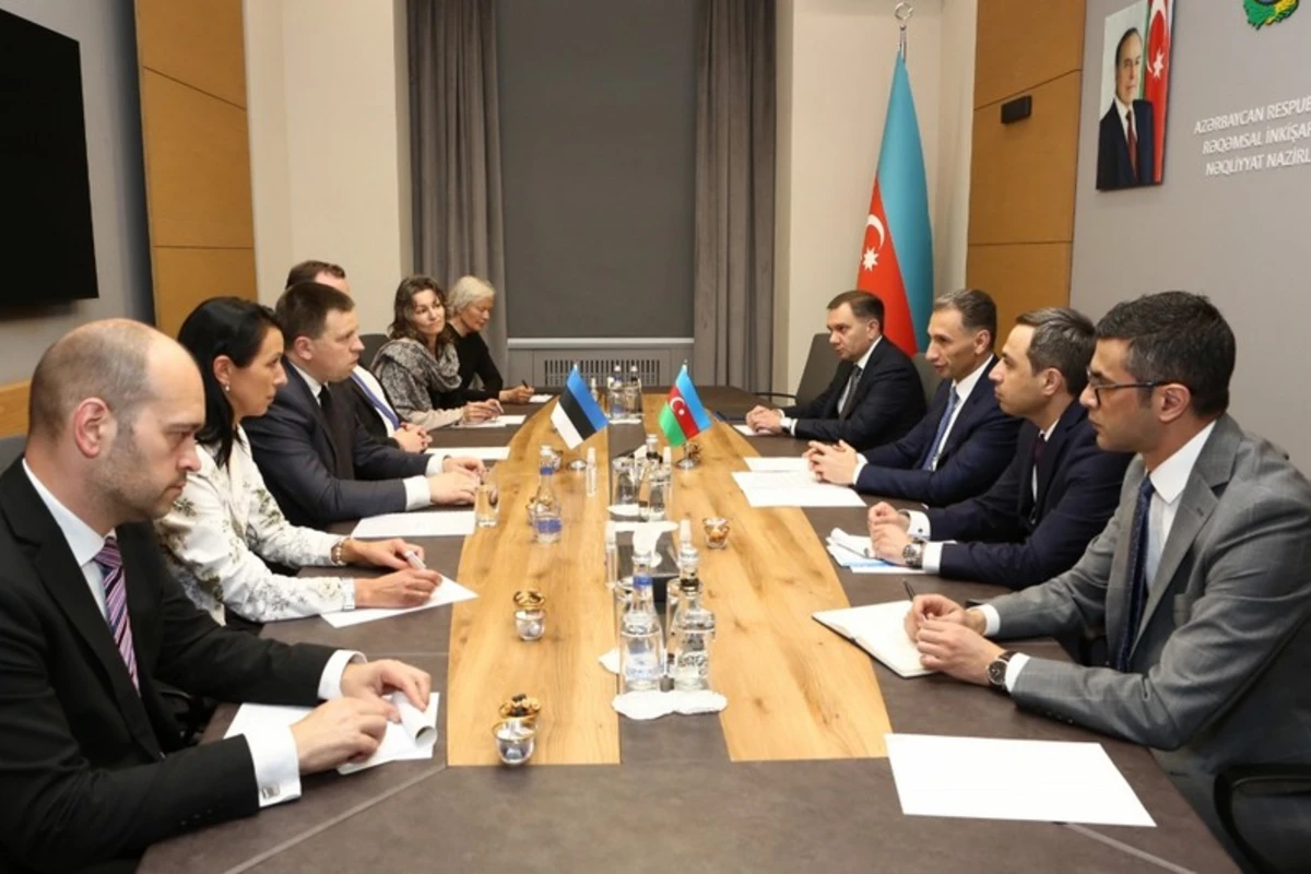 Rəşad Nəbiyev Estoniya parlamentinin sədri ilə görüşdü