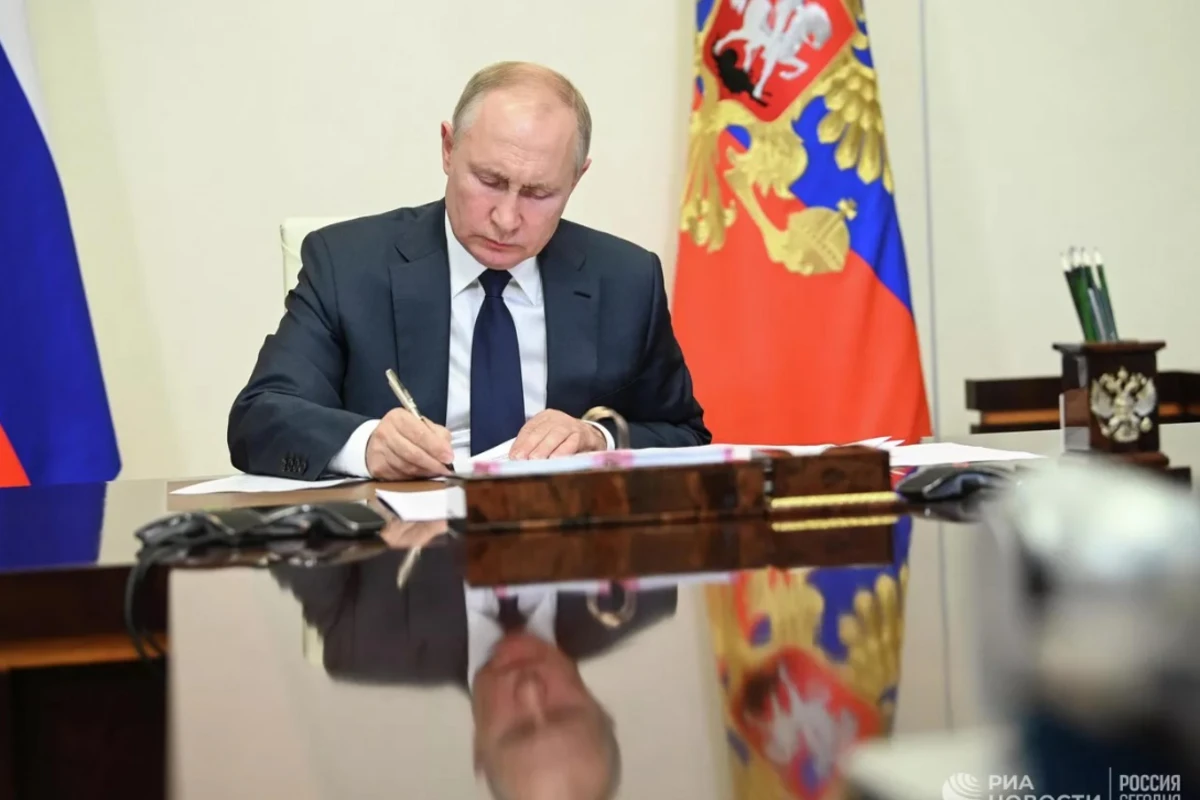 Putin Ukraynanın bu vilayətləri ilə bağlı FƏRMAN İMZALADI