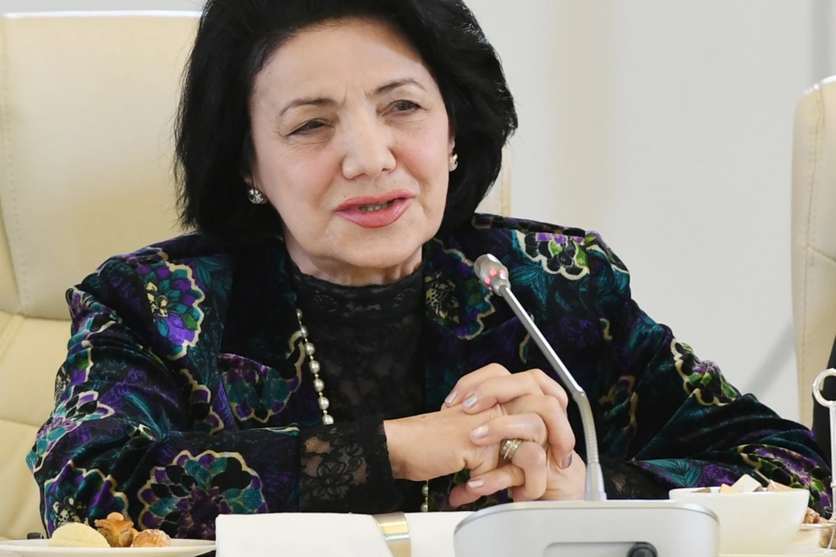 Prezidentdən Firəngiz Əlizadə ilə bağlı SƏRƏNCAM