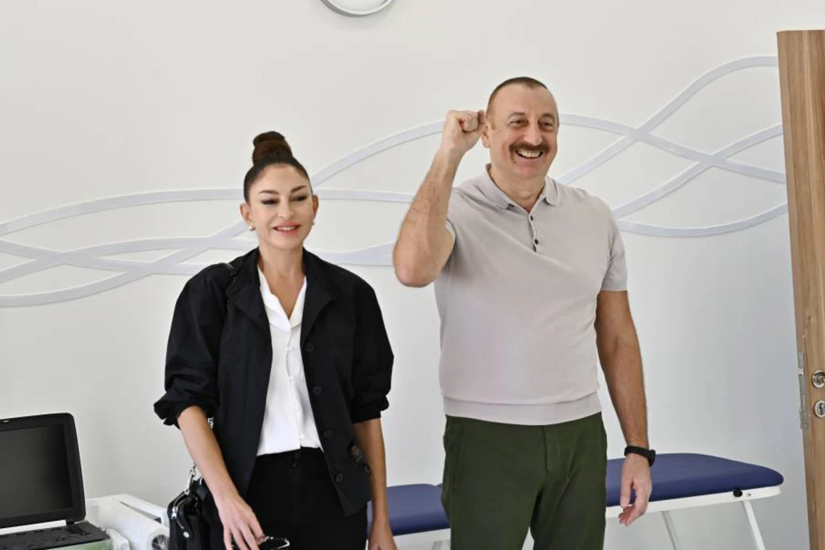 Prezident: “Çox şadam ki, xaricdəki azərbaycanlılar azad edilmiş torpaqların bərpası ilə bağlı fəal çalışırlar” Prezident: “Çox şadam ki, xaricdəki azərbaycanlılar azad edilmiş torpaqların bərpası ilə bağlı fəal çalışırlar”