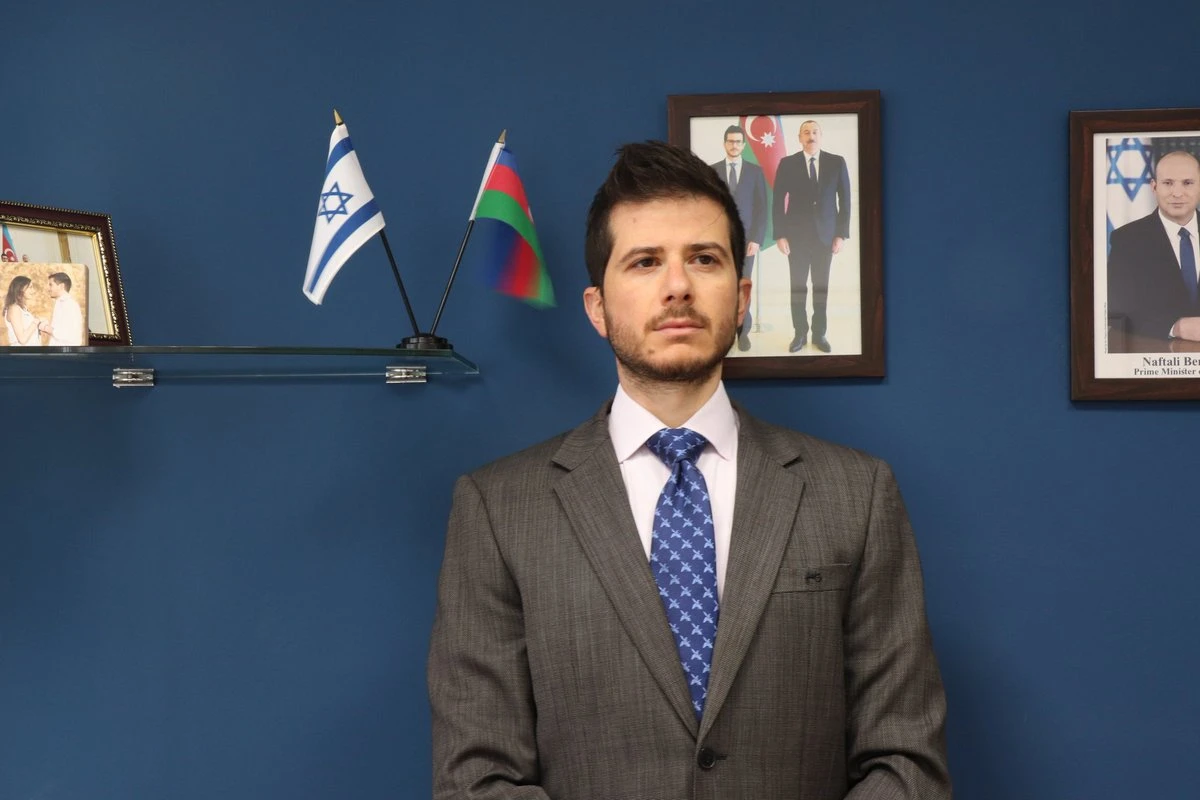 Corc Dik: Süfrəniz daim düşbərə və kababla dolu olsun