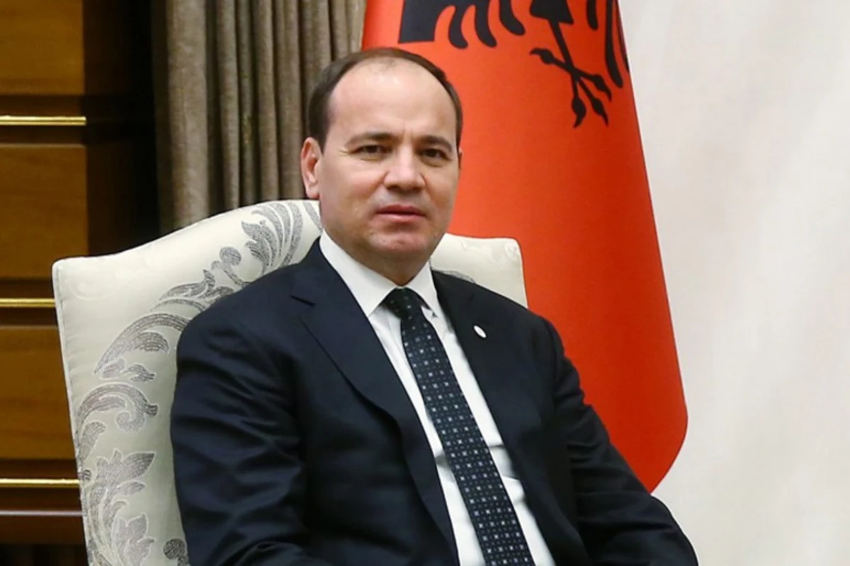 Albaniyanın keçmiş prezidenti vəfat edib Albaniyanın keçmiş prezidenti vəfat edib