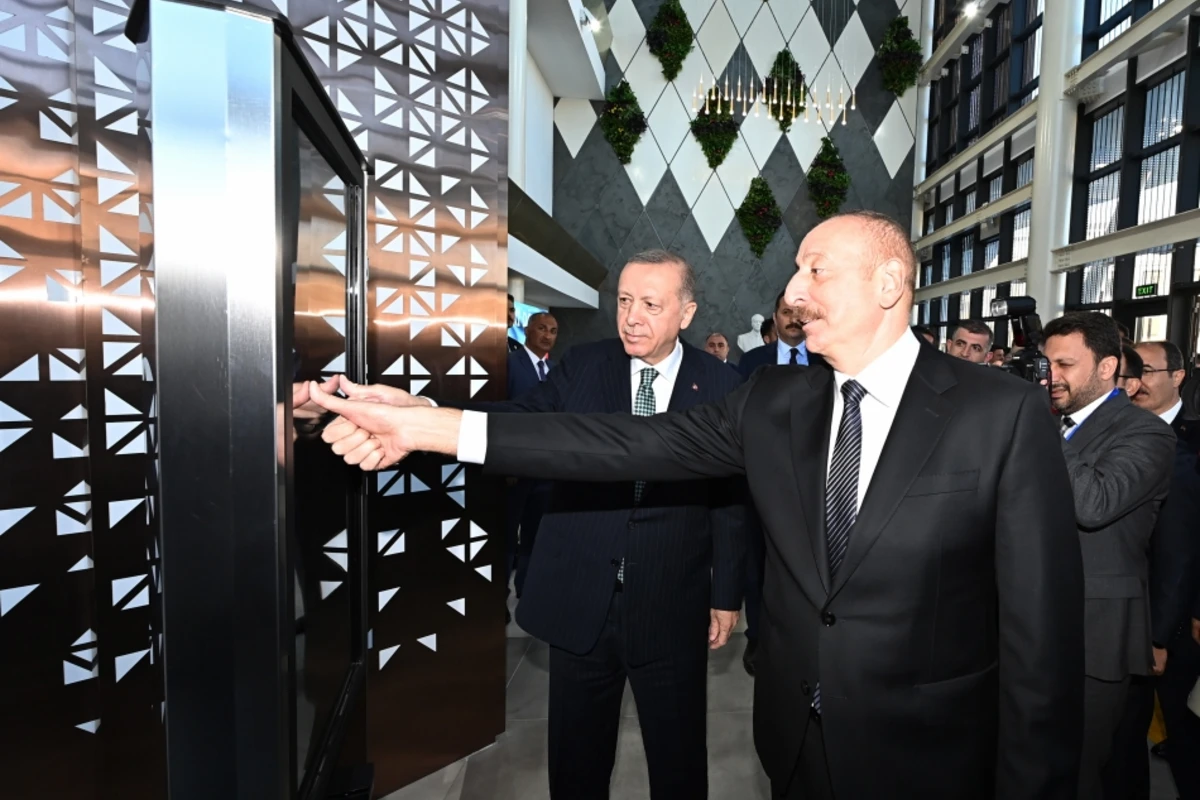 Президенты Азербайджана и Турции приняли участие в открытии центров ASAN xidmət и Bilim Bakı - ФОТО