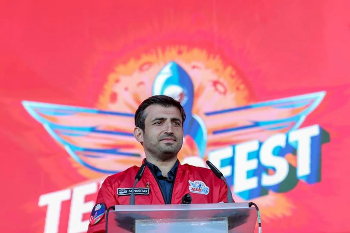 Selçuk Bayraktar: “Bakıda bacı-qardaşlarımızla əfsanəvi festival təşkil etdik”