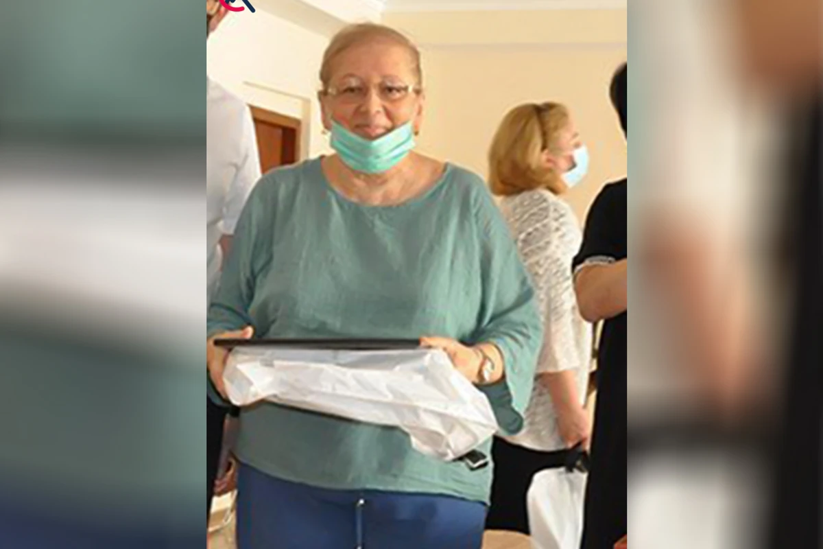 Bakıda mənzildə meyiti tapılan qadın müəllim imiş...
