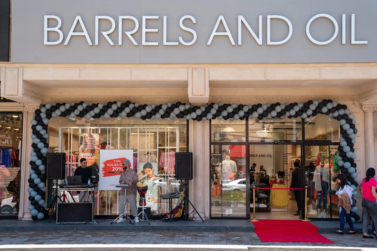 Türkiyənin böyük markası olan “Barrels And Oil” artıq Azərbaycanda! - FOTO/VİDEO