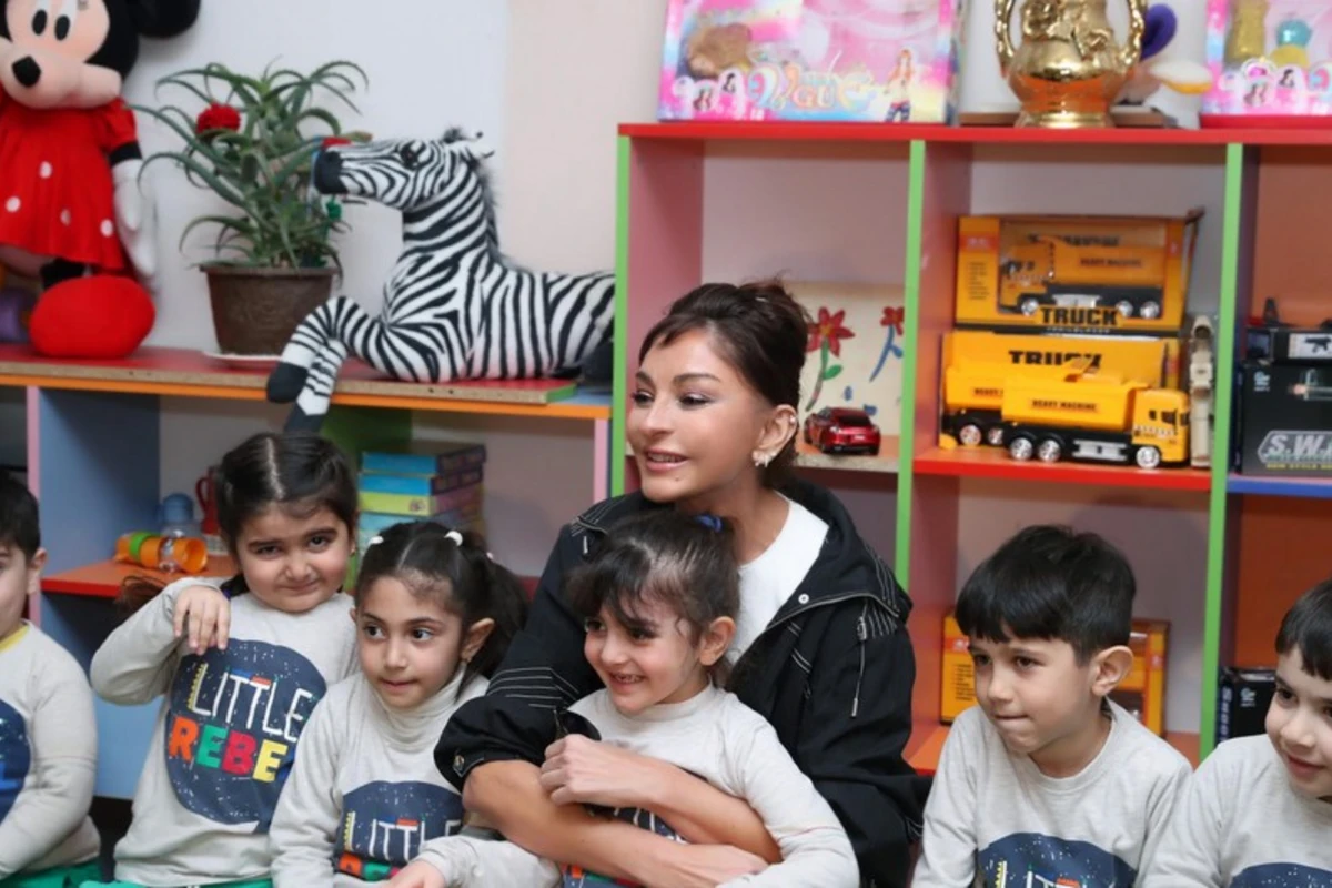 Birinci vitse-prezidentin uşaqlara diqqət və qayğısı - ŞƏRH
