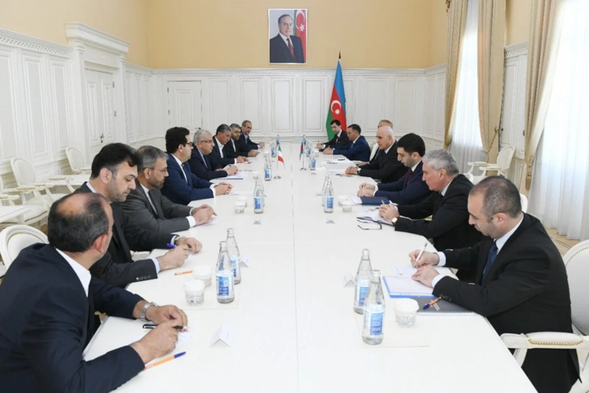 Şahin Mustafayev İranın neft naziri ilə Türkmənistan qazı və Şərqi Zəngəzurla əlaqəni müzakirə etdi