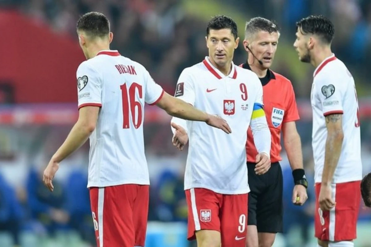 UEFA Millətlər Liqası: Polşa Uelsi məğlub etdi UEFA Millətlər Liqası: Polşa Uelsi məğlub etdi