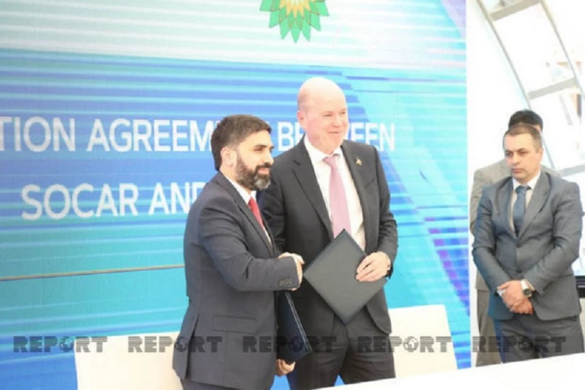 SOCAR подписала новые документы с компаниями bp и Masdar