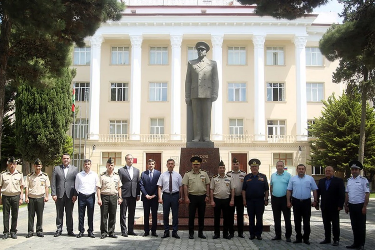 Xüsusi təyinatlı təhsil müəssisələri ziyarət olunub - FOTO