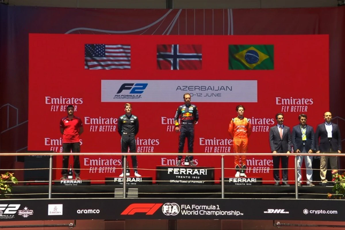 Formula 2nin qalibləri mükafatlandırılıb - YENİLƏNİB