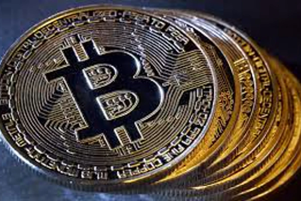 Цена биткоина впервые с 2020 года упала ниже 20 000 долларов