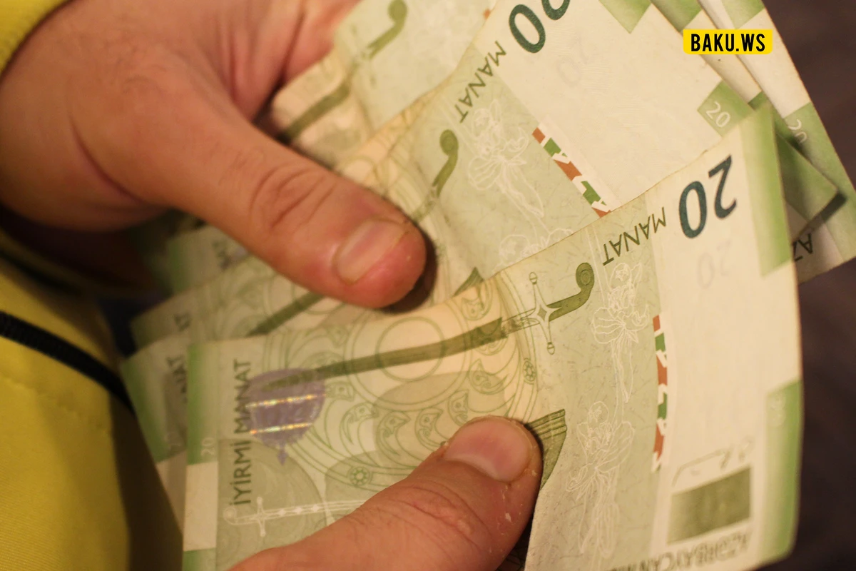 Azərbaycanda bu şəxslərə 3550 manat maaş veriləcək