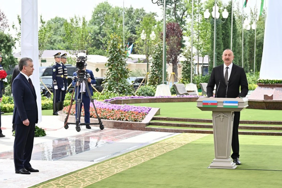 İlham Əliyev: Pandemiya ilə bağlı vəziyyət imkan verəndən sonra ilk rəsmi səfərimi qardaş Özbəkistana edirəm