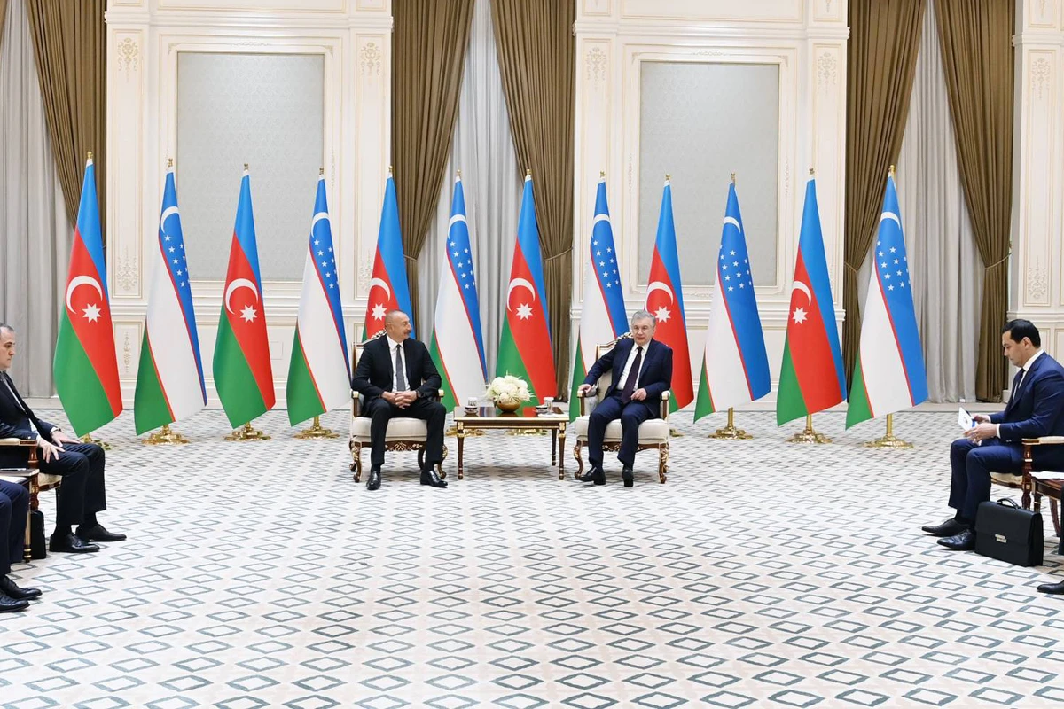 Azərbaycan və Özbəkistan arasında Bəyannamə imzalanıb