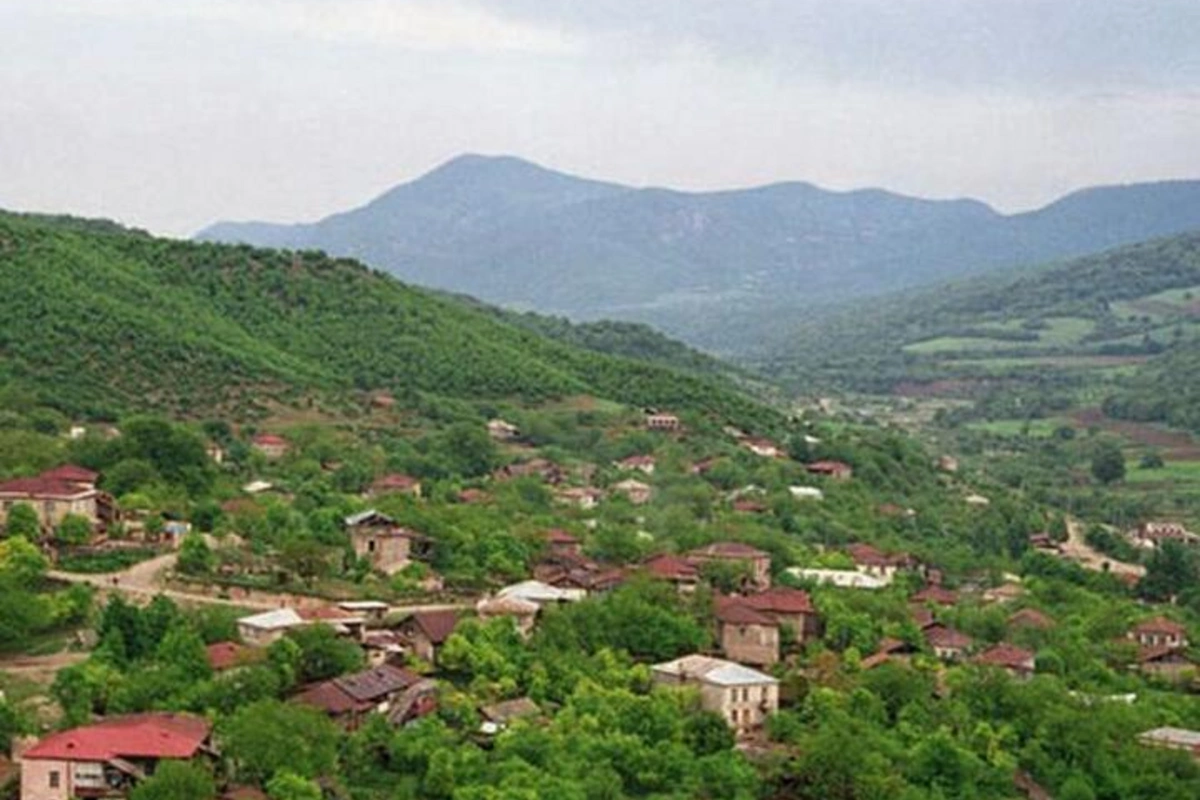 Məcburi köçkünlərə öz evlərini tikməyə icazə verilib-verilməyəcəyi açıqlanıb