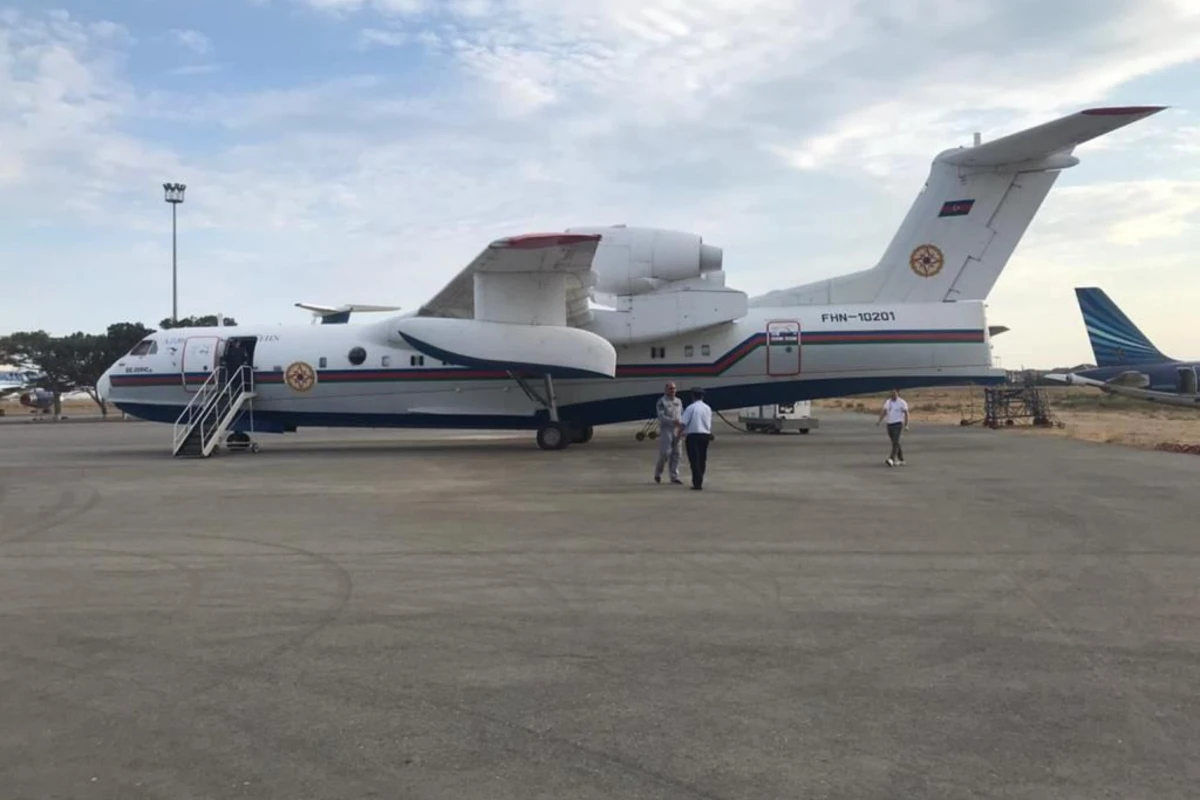 По поручению Ильхама Алиева Азербайджан направляет в Турцию самолет-амфибию для тушения лесных пожаров