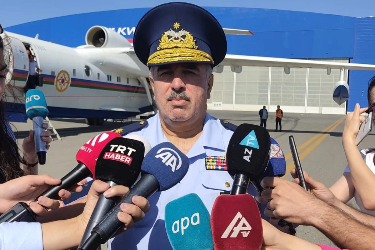 Əşrəf Qasımov Türkiyəyə göndərilən amfibiya təyyarəsindən danışdı