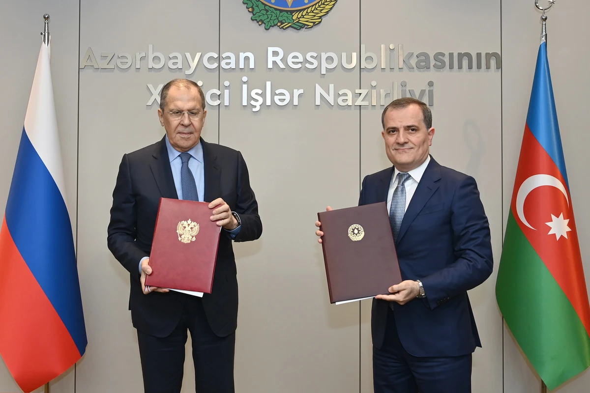Bayramov-Lavrov görüşü bitdi: Müzakirə olunan məsələlər - FOTO Bayramov-Lavrov görüşü bitdi: Müzakirə olunan məsələlər - FOTO