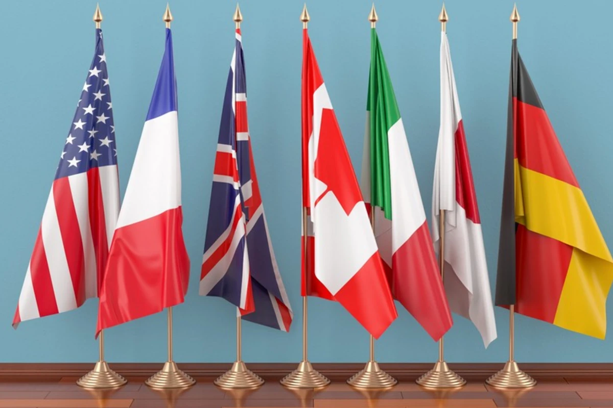 G7 ölkələrinin sammiti başladı